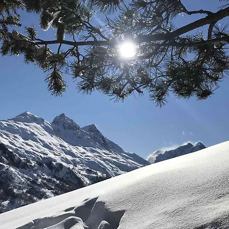 Centre Village - 4 Pers. - Fr-1-871-45 * Valloire